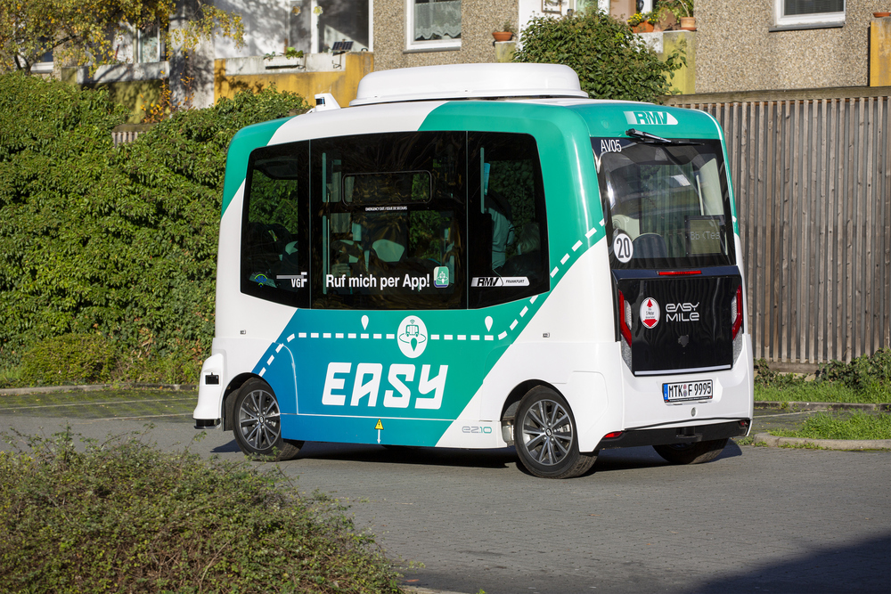 Robotaxi e autobus autonomi